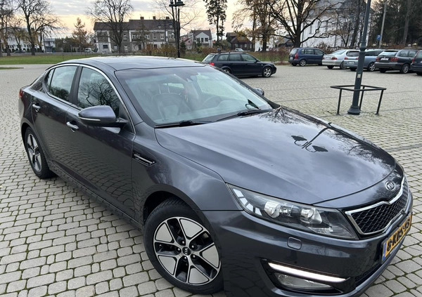 Kia Optima cena 42700 przebieg: 218000, rok produkcji 2013 z Miłomłyn małe 596